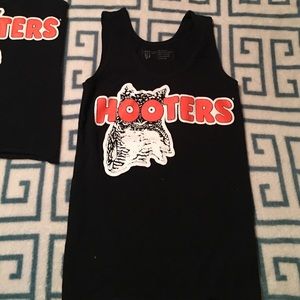 Original hooters black tank