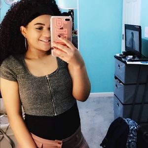 Meet your Posher, D'yanna