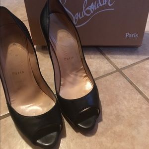 Christian Louboutin black 38.5.
