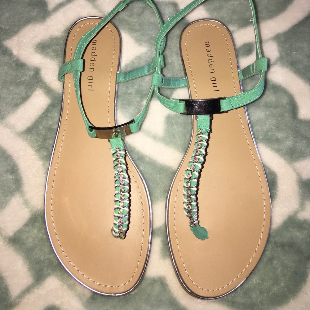 ❤️NWOT❤️Mint Green Sandals with Bling❤️