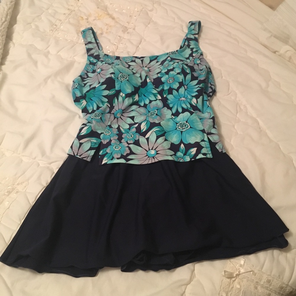 Ladies One piece swimsuit