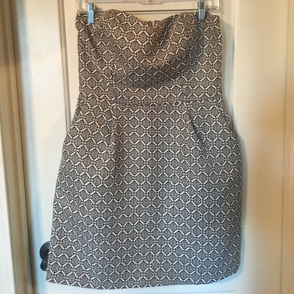 Black and off-white cocktail dress