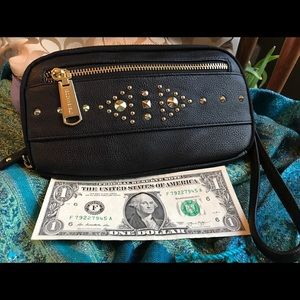 Steve Madden Wristlet Zip Around Clutch Wallet