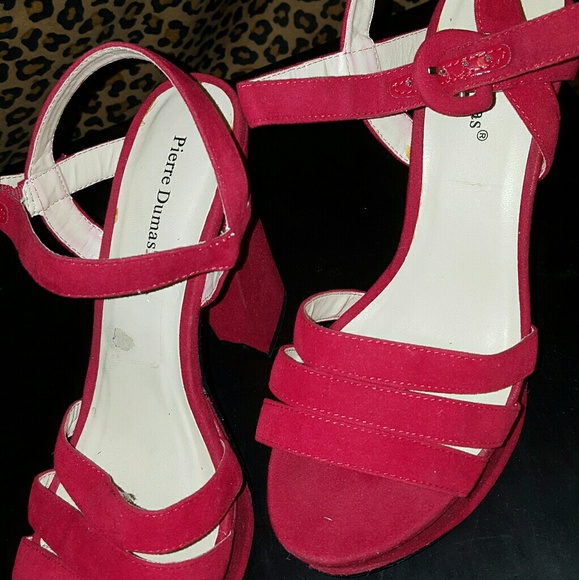 Pierre  Dumas platforms - Picture 3 of 3
