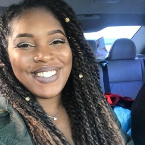 Meet your Posher, Jessica