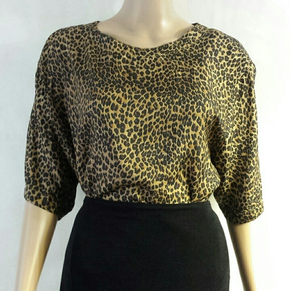 "VINTAGE" Silk Short Sleeve Top by Stunt - Picture 3 of 7