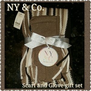 New York & Company Scarf and Glove Gift Set