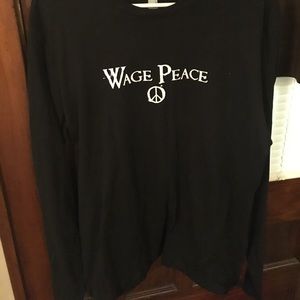 Long sleeve black tee