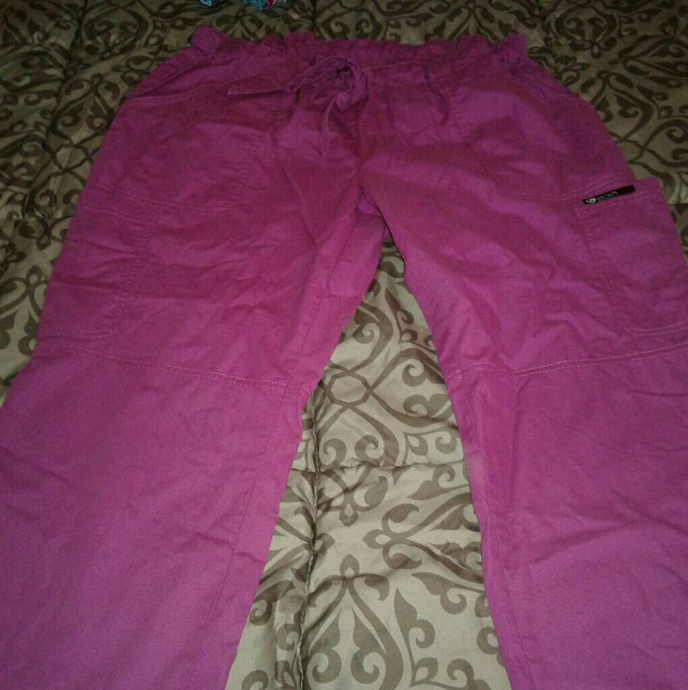 Ecko red scrub pants