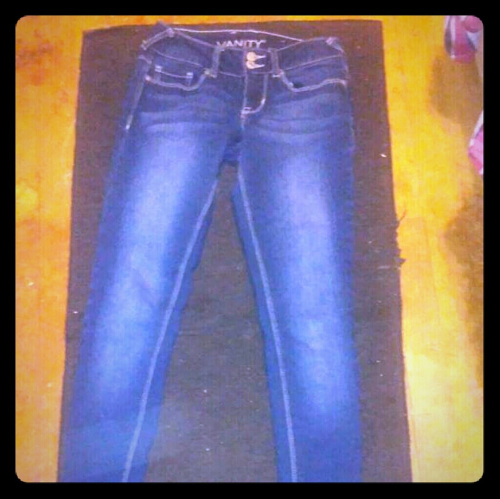 Vanity skinny jean