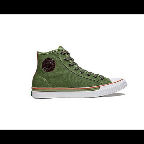 what came first pf flyers or converse