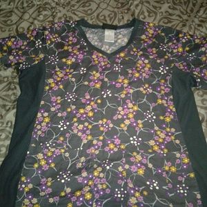 Cherokee flexibles scrub top