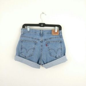 Sexy Stretch Beach Washed Levi Shorts