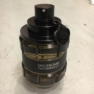 Spicebomb by Victor and Rolf 3.04 oz