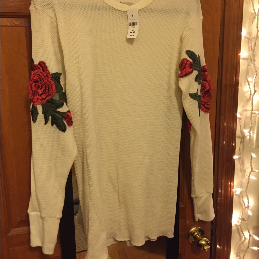 NWT First of a Kind Rose waffle shirt from LF