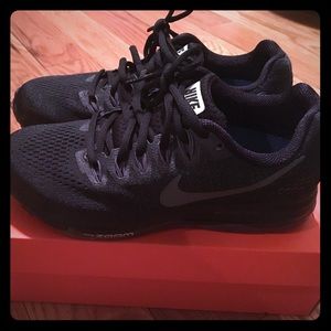 Nike Zoom All Out women sz. 7.5