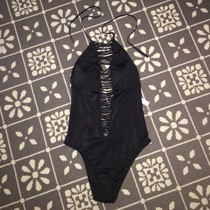 Victoria's Secret Swim - Black Strappy Onepiece Victoria's Secret Swim - Black Strappy Onepiece