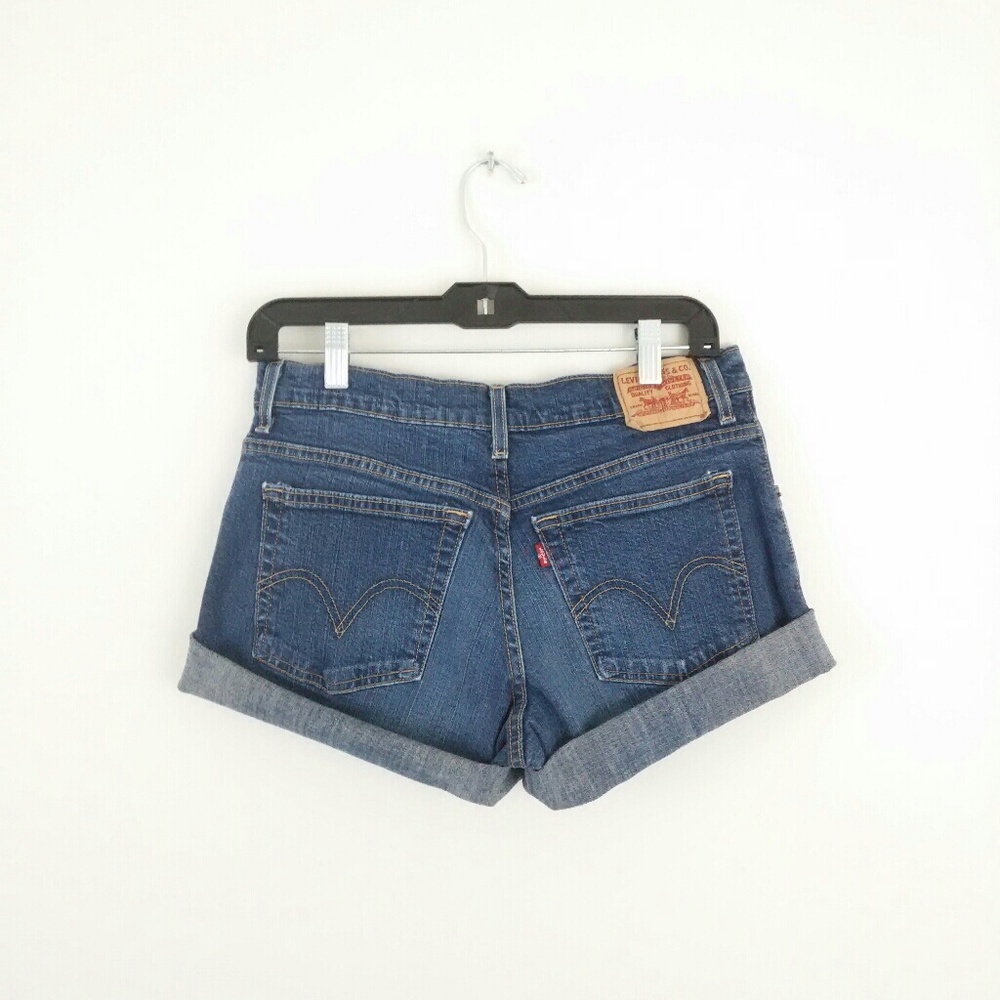 Sexy Stretch Contour Levi Shorts
