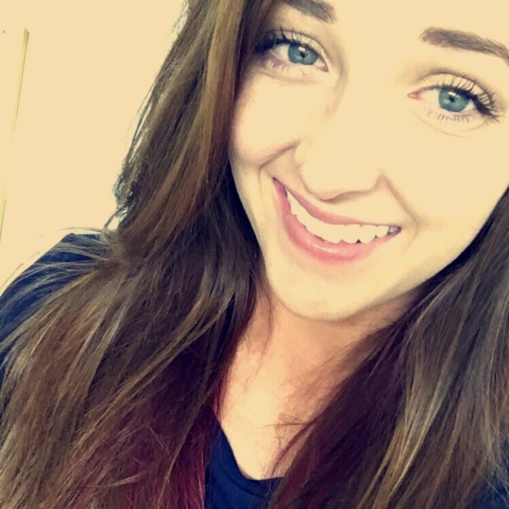 Meet your Posher, Carley