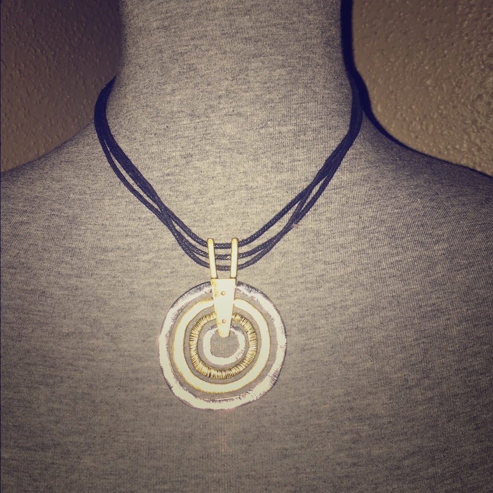 Beautiful circle necklace