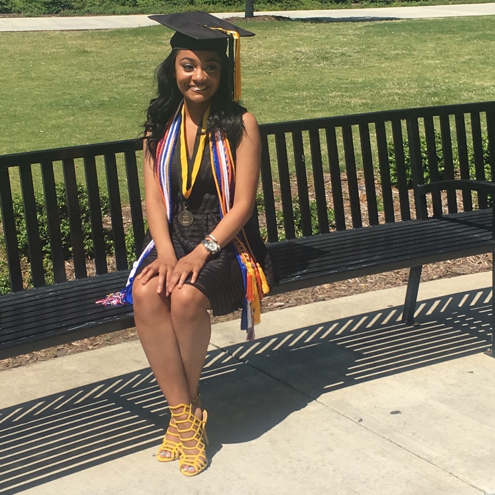 Meet your Posher, Jabreia