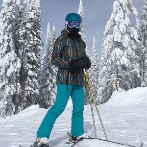 Meet your Posher, Amy