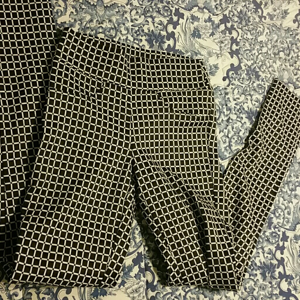 Black white pants
