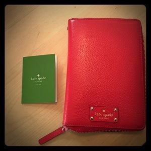 Kate spade 2017 Wellesley  Leather Planner - NEW
