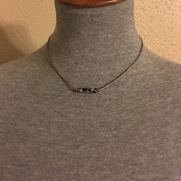 Chocker - Picture 3 of 3