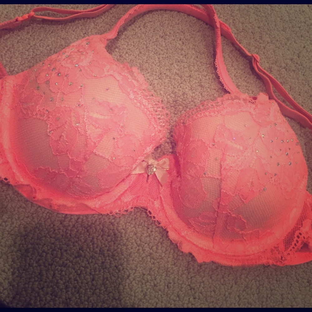 Victoria's Secret bra