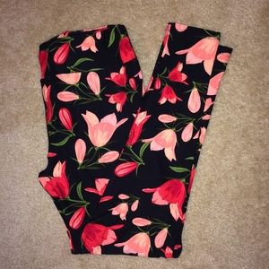 NWOT Lularoe TC Leggings