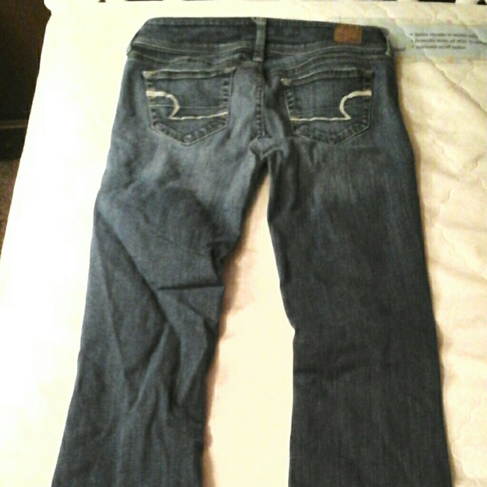 2 American Eagle Jeans 0