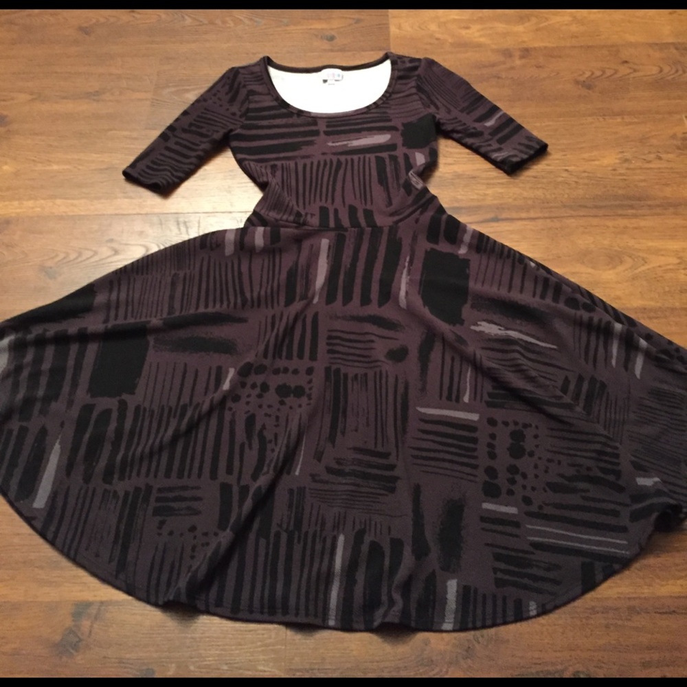 LulaRoe Nicole