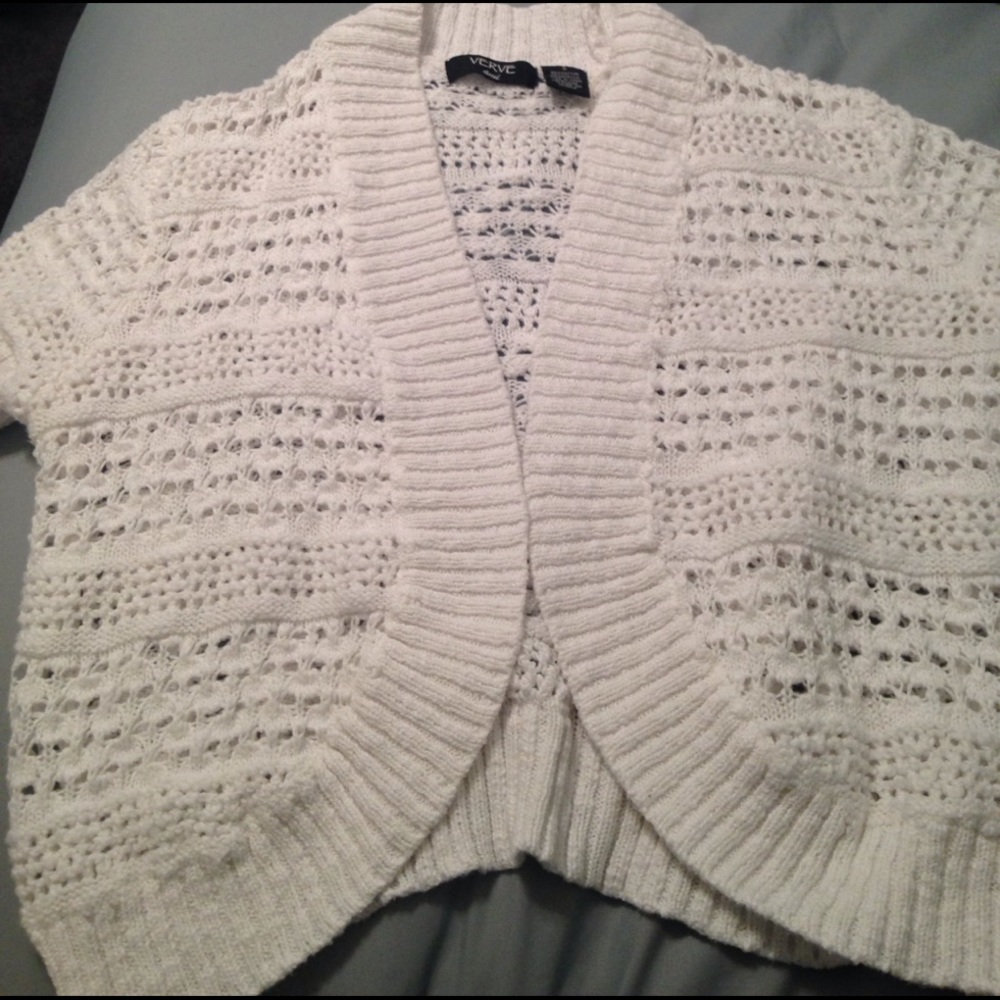 Short sleeved kids cardigan