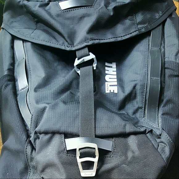Thule backpack - Picture 2 of 7