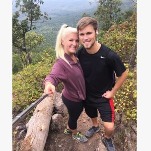 Meet your Posher, Sierra