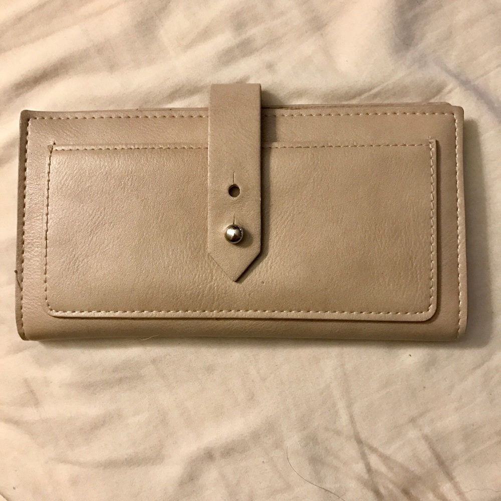 Forever 21 Tan/Creme Leather Wallet