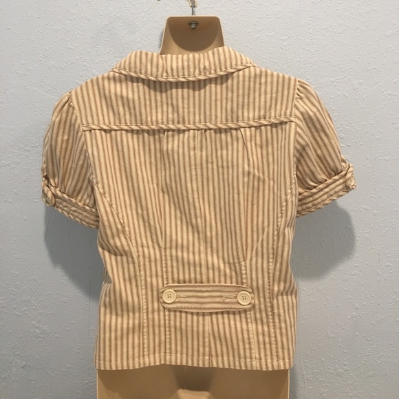 Cute Short Sleeves Jacket - Picture 2 of 3