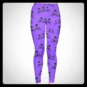*SOLD*  Fun Kitty Cat Meow Face Leggings