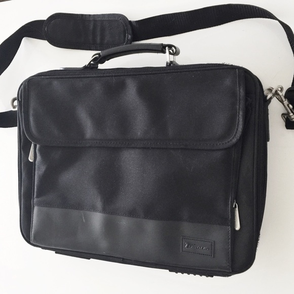Targus Other - ⭐️FINAL PRICE⭐️Targus Laptop Case Bag