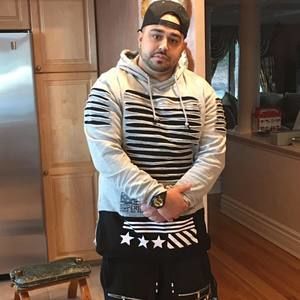 Meet your Posher, Charlie