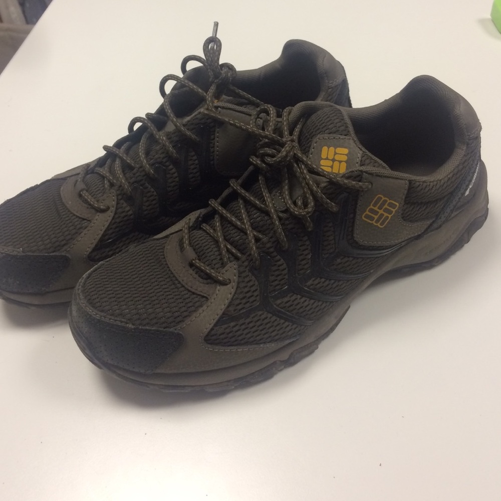 men's Columbia hiking shoes