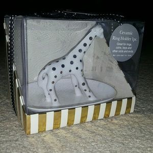 Ceramic ring and jewelry holder