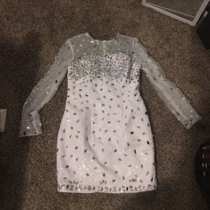 NEVER WORN DRESS