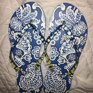 Vera Bradley Sandals