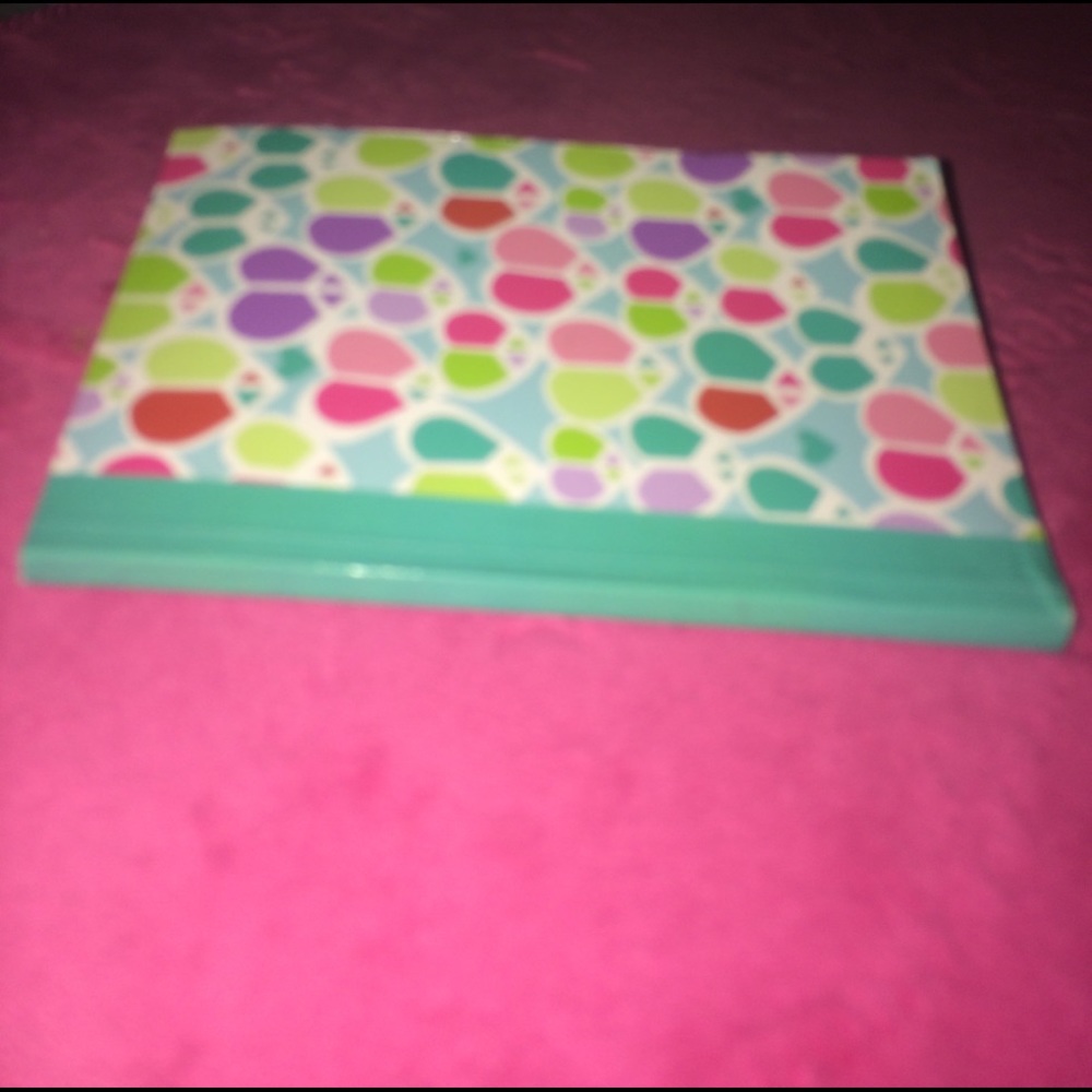 Notebook - Picture 2 of 4