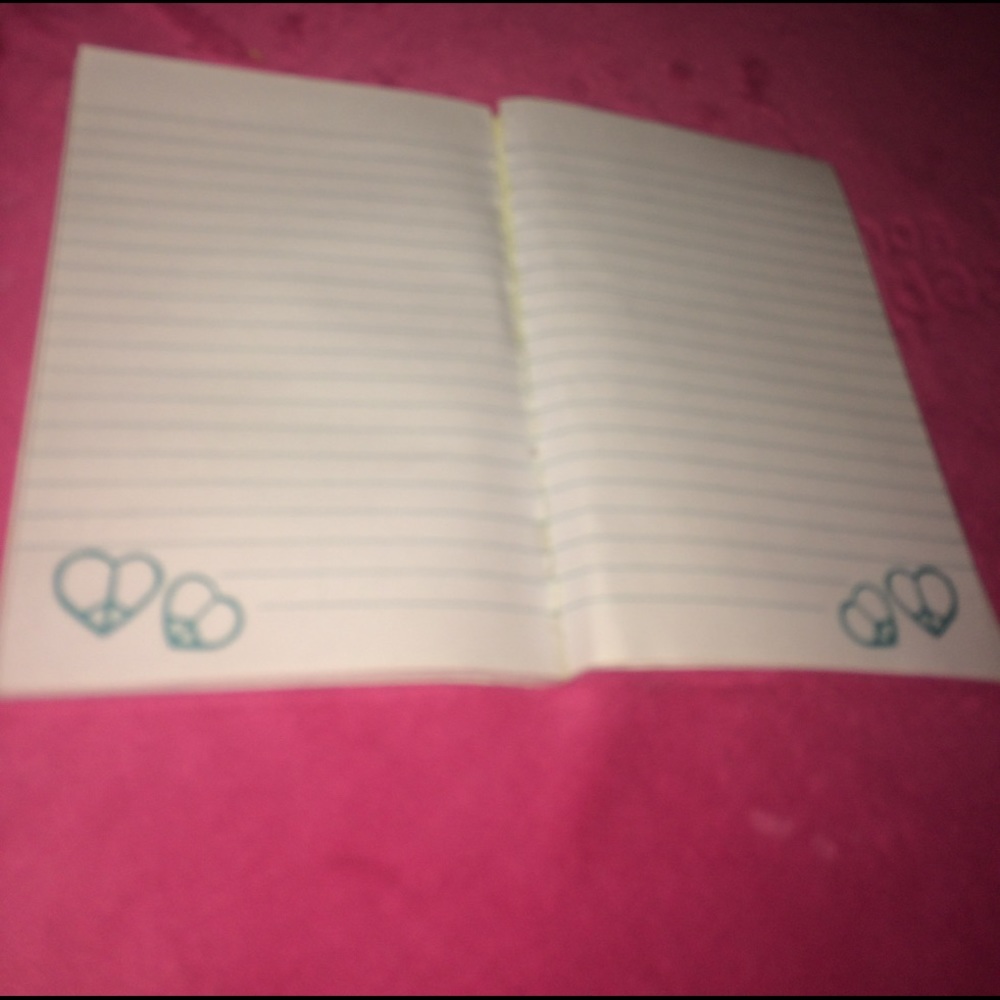 Notebook - Picture 4 of 4