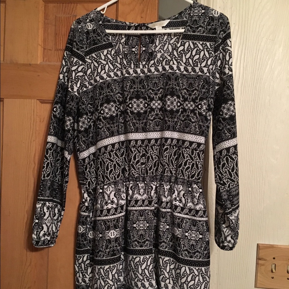JC•PENNY ROMPER SIZE LARGE