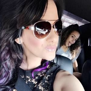 Meet your Posher, Leyna