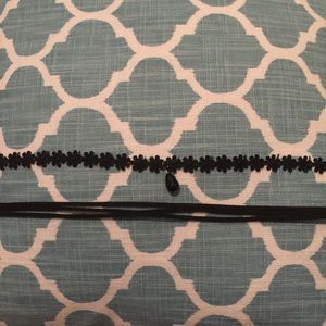 SET OF 2 BLACK CHOKERS